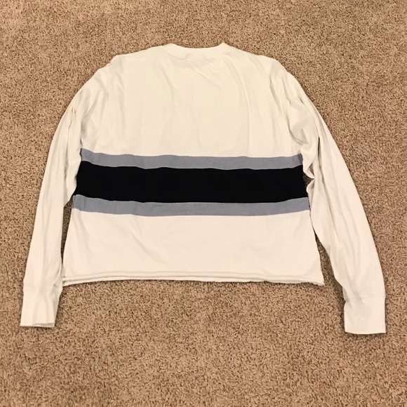 Brandy Melville long sleeve top - Picture 5 of 6